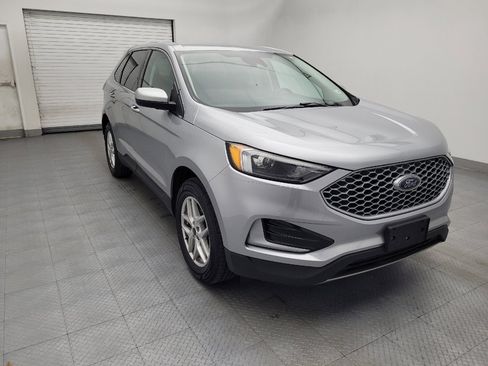 Used 2023 Ford Edge SEL AWD/4WD image 13