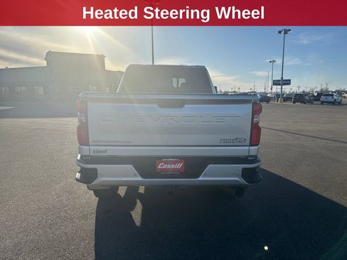 Used 2020 Chevrolet Silverado 2500 High Country w/ Z71 Off-Road Package image 4