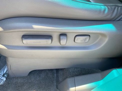 Used 2012 Honda Odyssey EX-L image 21