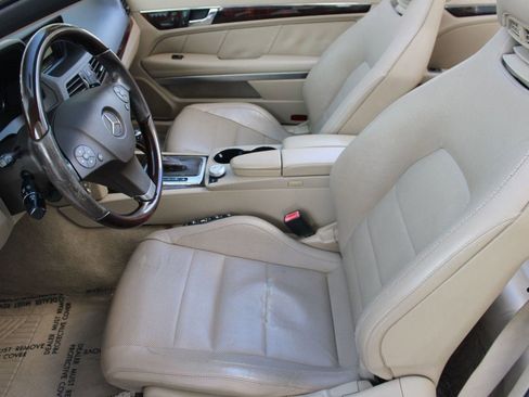 Used 2011 Mercedes-Benz E 550 Cabriolet image 5