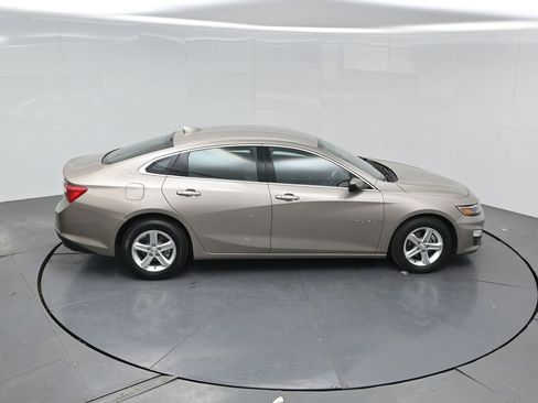 Used 2023 Chevrolet Malibu LT FWD image 47