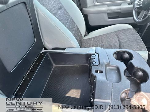 Used 2017 RAM 1500 Big Horn AWD/4WD image 18