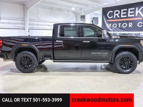 Used 2022 GMC Sierra 2500 Denali w/ Denali Black Diamond Edition image 7