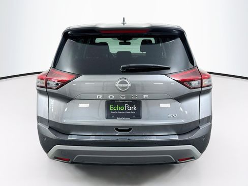 Used 2023 Nissan Rogue SV FWD image 7