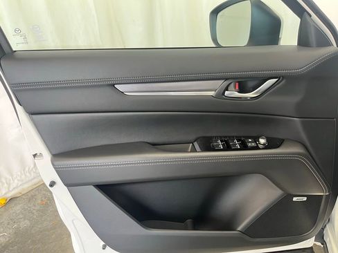 New 2025 MAZDA CX-5 AWD 2.5 S w/ Premium Plus Pkg image 9