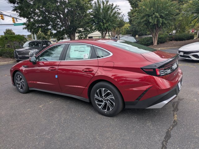 New 2026 Hyundai Sonata Blue FWD image 6