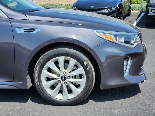 Used 2018 Kia Optima S w/ Panoramic Sunroof Package FWD image 10