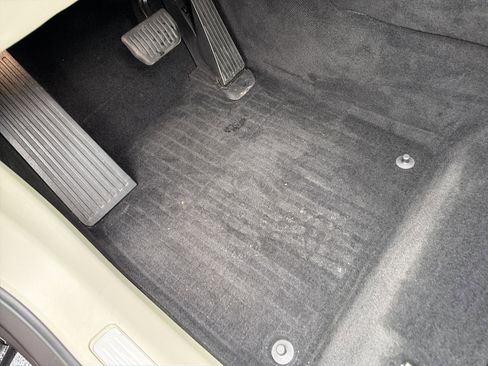 Certified 2023 Volvo XC60 B5 Plus w/ Protection Package Premier image 17