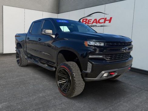 Used 2019 Chevrolet Silverado 1500 LT Trail Boss image 1