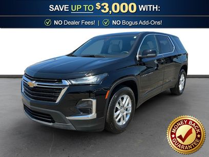 Used 2023 Chevrolet Traverse LS