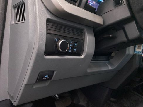 New 2024 Ford F550 4x4 Regular Cab Super Duty image 11