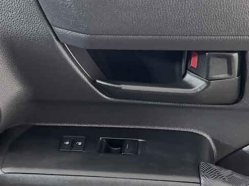 Used 2024 Toyota Tacoma SR5 image 31