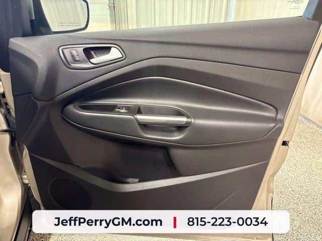 Used 2017 Ford Escape Titanium FWD image 23