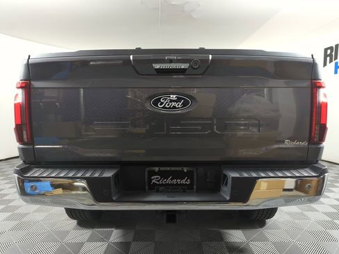 Used 2024 Ford F150 Lariat w/ FX4 Off-Road Package image 4