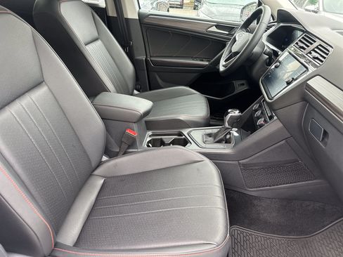 Used 2024 Volkswagen Tiguan Wolfsburg Edition FWD image 13
