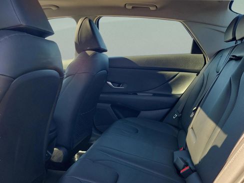 New 2026 Hyundai Elantra Limited image 10