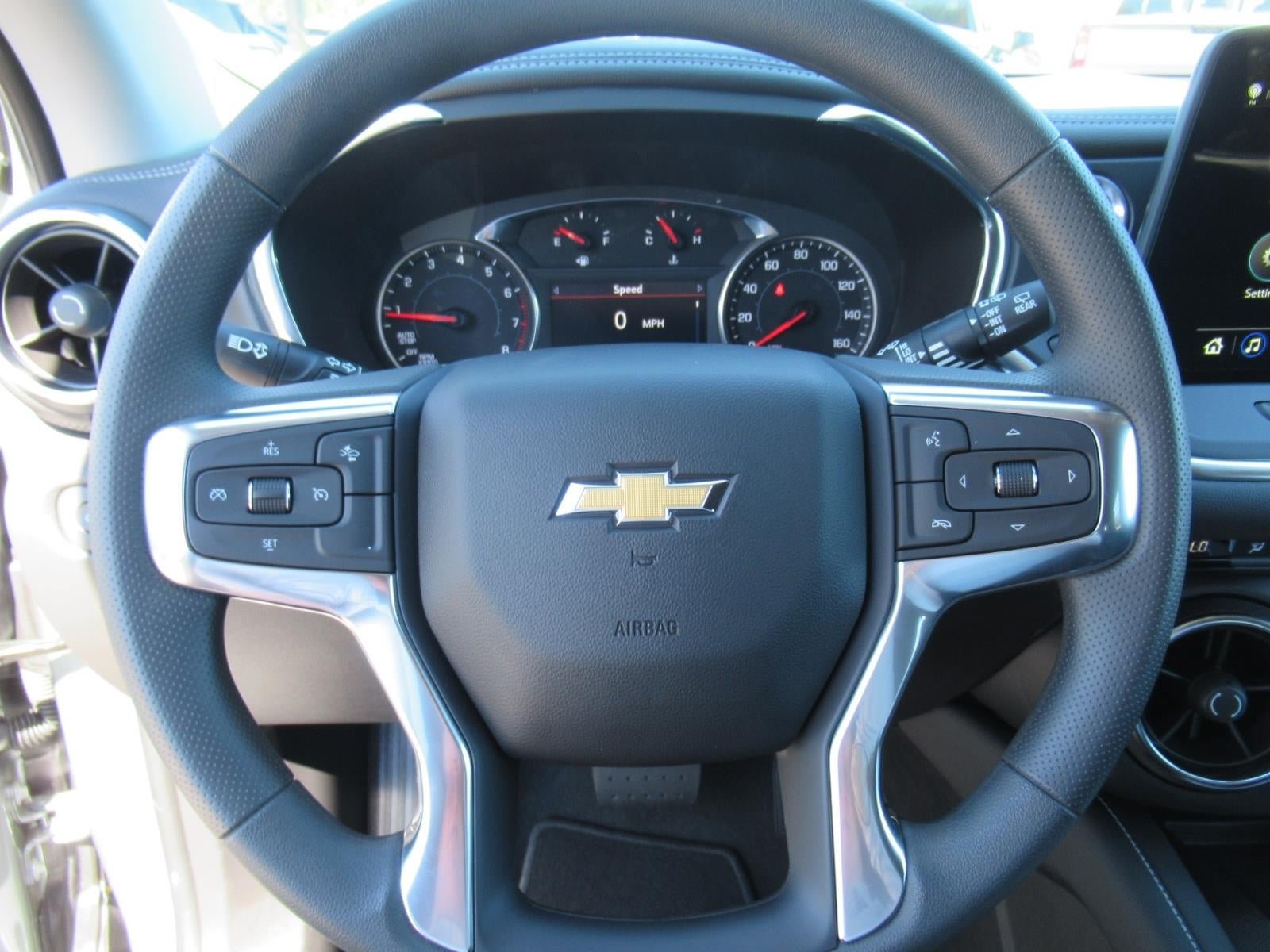 New 2026 Chevrolet Blazer LT w/ Convenience Package FWD image 21
