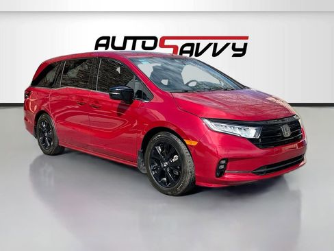 Used 2024 Honda Odyssey Sport image 1