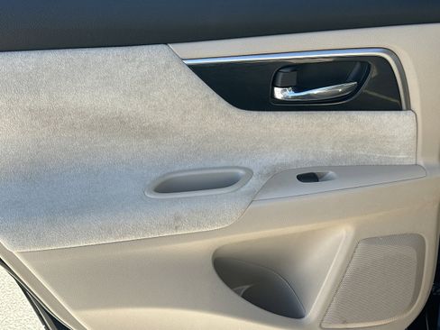 Used 2013 Nissan Altima 2.5 S image 21