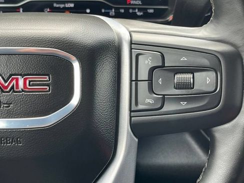 Used 2025 GMC Sierra 3500 SLT w/ X31 Off-Road Package AWD/4WD image 21