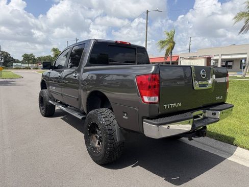 Used 2007 Nissan Titan LE AWD/4WD image 6