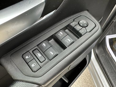 Used 2025 RAM 1500 Big Horn image 12