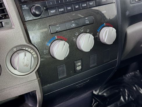 Used 2012 Toyota Tundra 4x4 Double Cab w/ Tow Pkg image 15