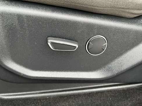 Used 2018 Ford F150 XLT w/ Equipment Group 301A Mid image 16