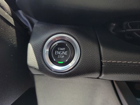 Certified 2023 Buick Envision Preferred FWD image 34