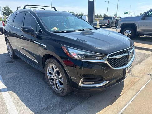 Used 2019 Buick Enclave Avenir w/ Avenir Technology Package AWD/4WD image 1