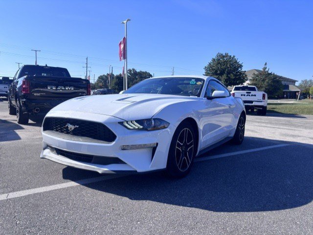 Used 2022 Ford Mustang Premium RWD image 3