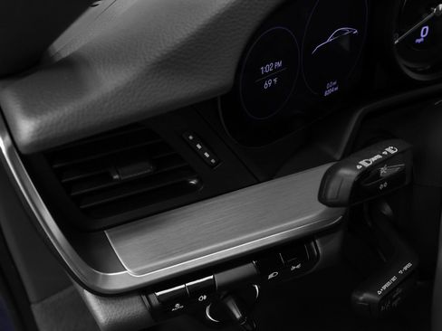 Certified 2021 Porsche 911 Carrera RWD image 39