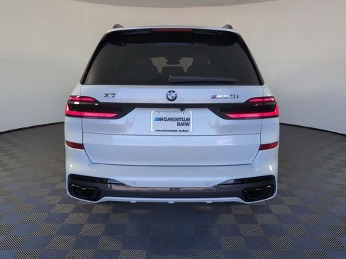 New 2026 BMW X7 M60i image 8