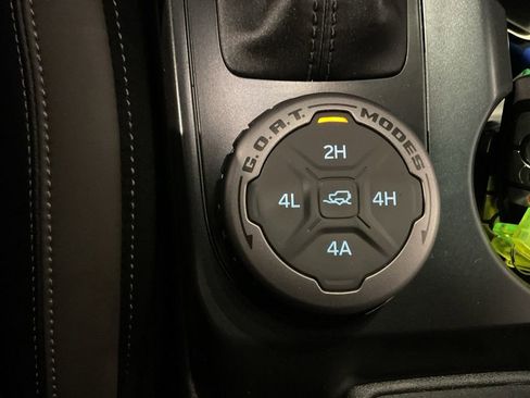 New 2026 Ford Bronco Outer Banks w/ Sasquatch Package image 13