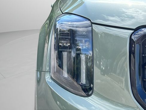 Certified 2025 Kia Telluride EX X-Line AWD/4WD image 26