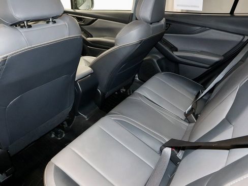 Used 2021 Subaru Crosstrek 2.5i Sport w/ Moonroof Package image 21