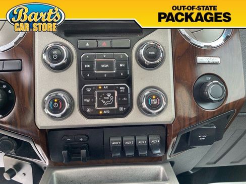 Used 2014 Ford F250 Lariat w/ Lariat Ultimate Package image 32