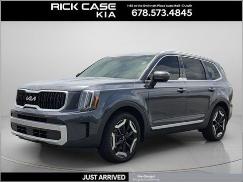Used 2024 Kia Telluride EX w/ EX Captain's Chair Package FWD image 1