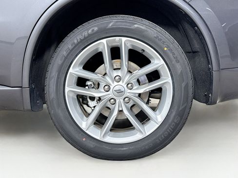 Used 2024 Dodge Durango GT RWD image 40