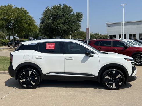 Certified 2026 Nissan Kicks SR w/ SR Premium Package FWD image 3