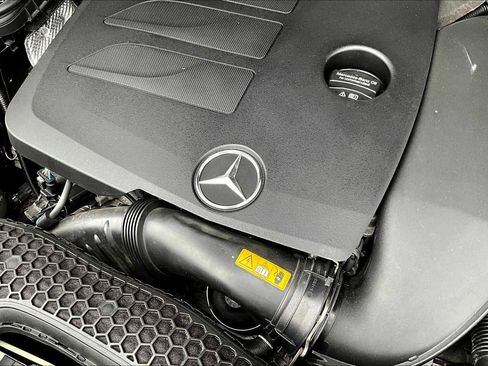 Certified 2021 Mercedes-Benz C 300 Sedan image 32