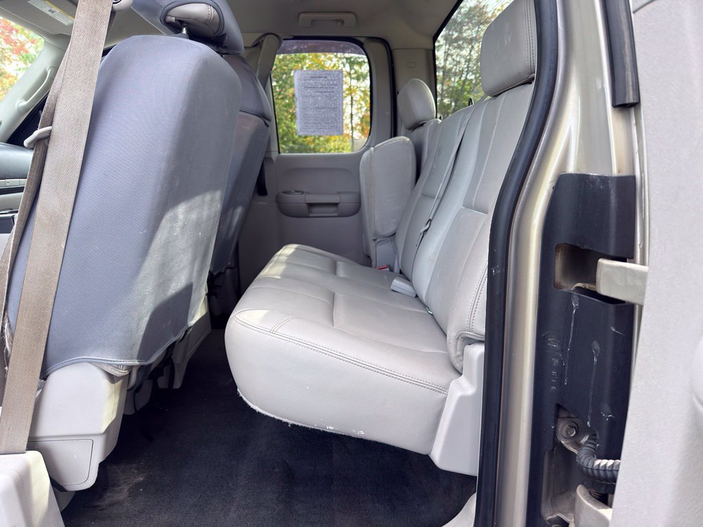 Used 2008 Chevrolet Silverado 1500 LT w/ Power Pack Plus AWD/4WD image 22