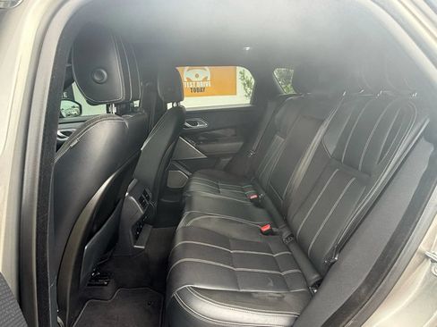 Used 2018 Land Rover Range Rover Velar R-Dynamic SE AWD/4WD image 10