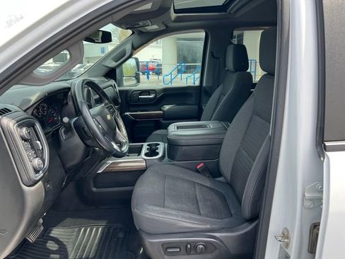 Used 2020 Chevrolet Silverado 2500 LT w/ All Star Edition AWD/4WD image 4