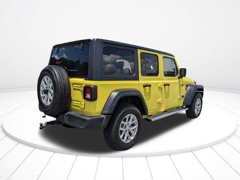 Used 2023 Jeep Wrangler Sport S image 11