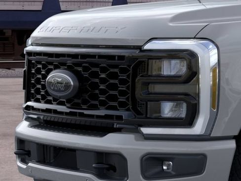 New 2026 Ford F350 Lariat AWD/4WD image 17
