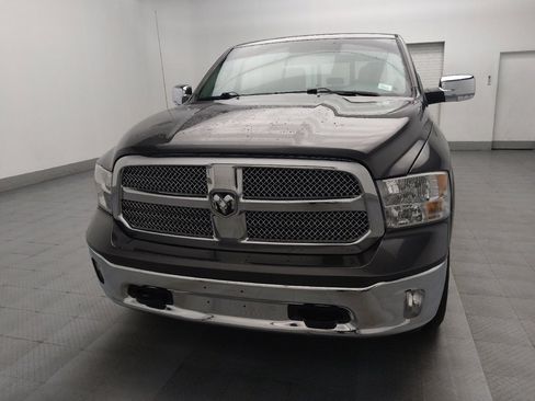 Used 2018 RAM 1500 SLT image 15