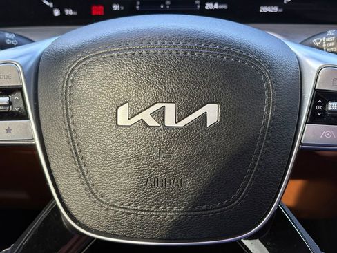 Certified 2025 Kia Telluride SX Prestige X-Pro AWD/4WD image 24