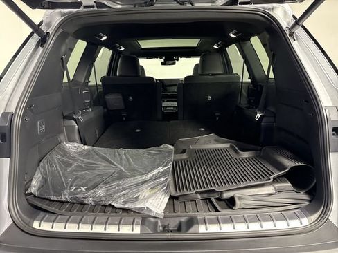 Used 2026 Lexus TX 350 AWD w/ Technology Package image 35