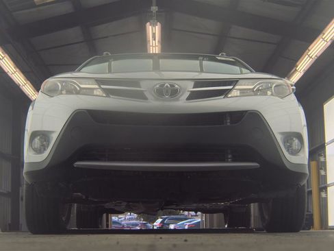 Used 2013 Toyota RAV4 Limited image 3
